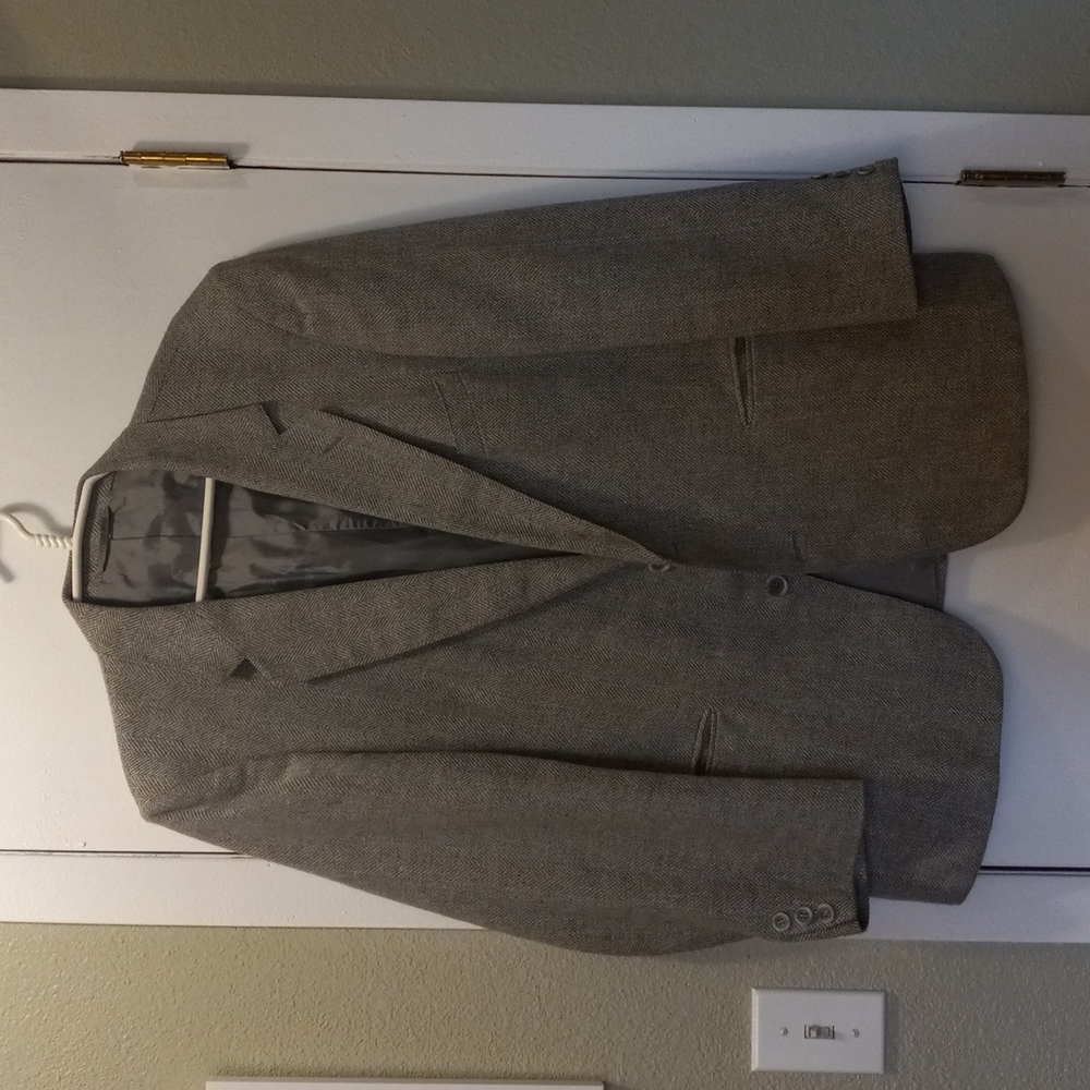 Witty Brothers gray herringbone blazer 2 button sz 44S fully lined linen,polyest